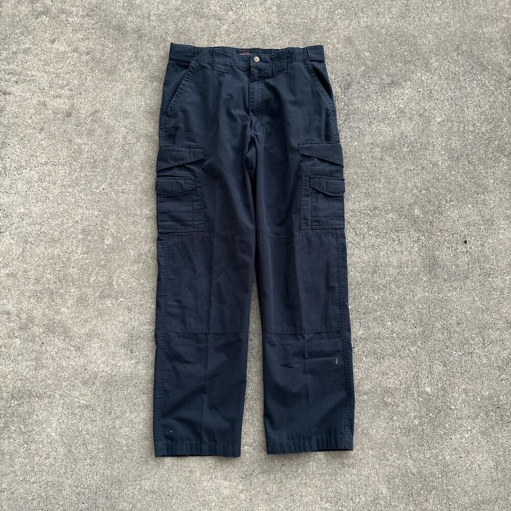 Black cargo pants